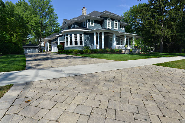 Best Residential Driveway Paver Services  in Vicksburg, MI